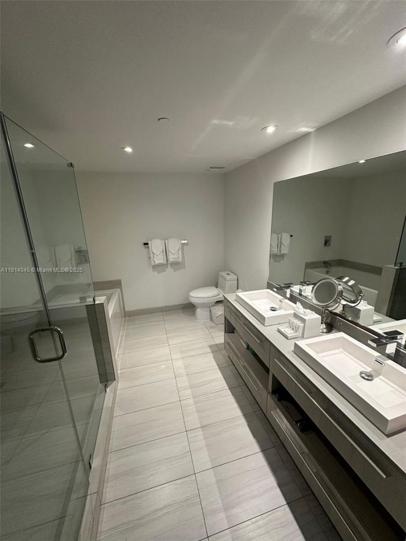 4010 S Ocean Dr, Unit R1507, Hollywood, FL 33019 Photo