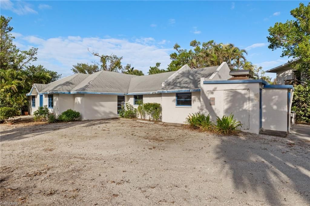 1544 Periwinkle Way, Sanibel, FL 33957 Photo