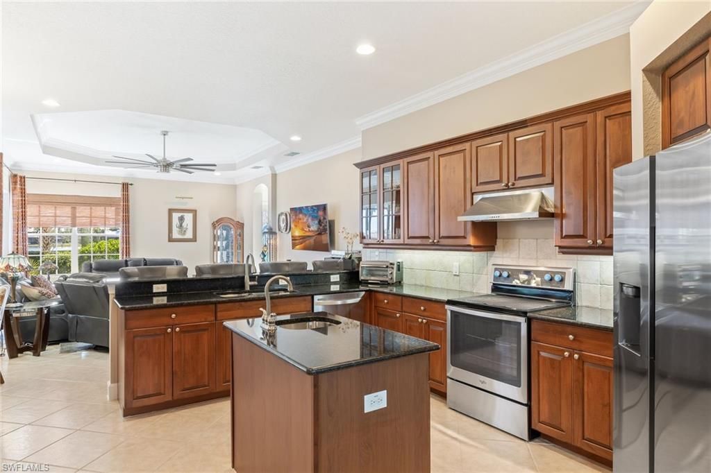 5683 Whispering Willow Way, Fort Myers, FL 33908 Photo