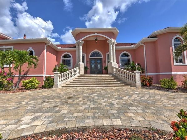 4409 Crews CT, PORT CHARLOTTE, FL 33952