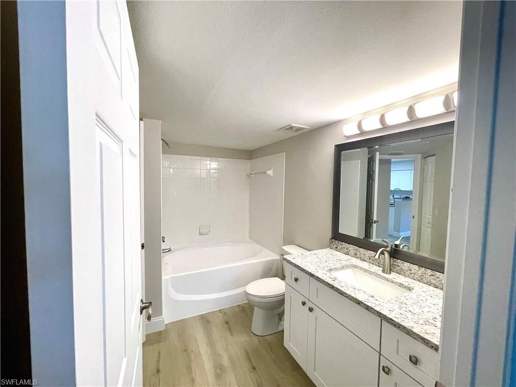 8754 River Homes Ln, Unit 8205, Bonita Springs, FL 34135 Photo