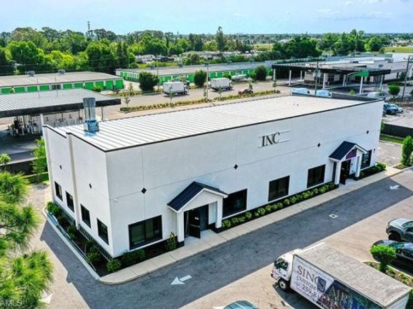 329 NE 3rd AVE, CAPE CORAL, FL 33909