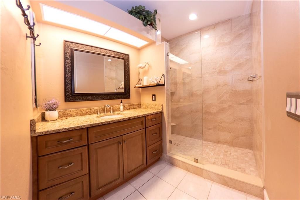 615 Rose Garden Rd, Unit 10, Cape Coral, FL 33914 Photo