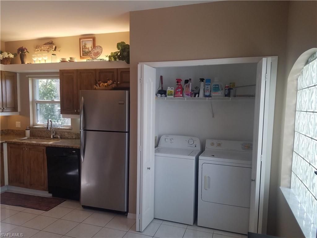 615 Rose Garden Rd, Unit 10, Cape Coral, FL 33914 Photo