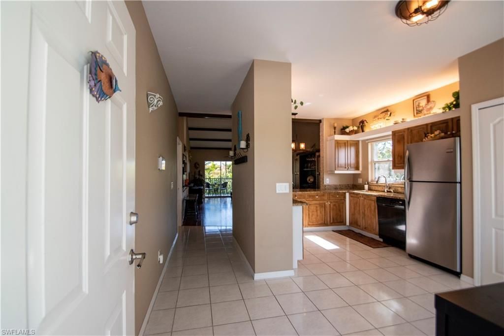 615 Rose Garden Rd, Unit 10, Cape Coral, FL 33914 Photo