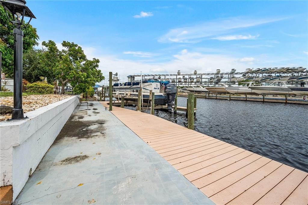 123 Placid Dr, Fort Myers, FL 33919 Photo