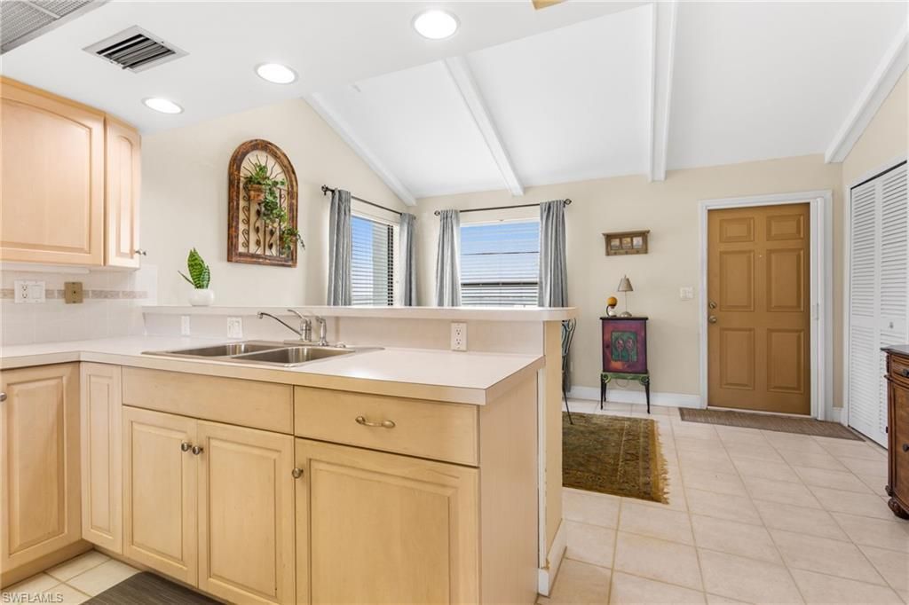 4210 SE 20th Pl, Unit A8, Cape Coral, FL 33904 Photo