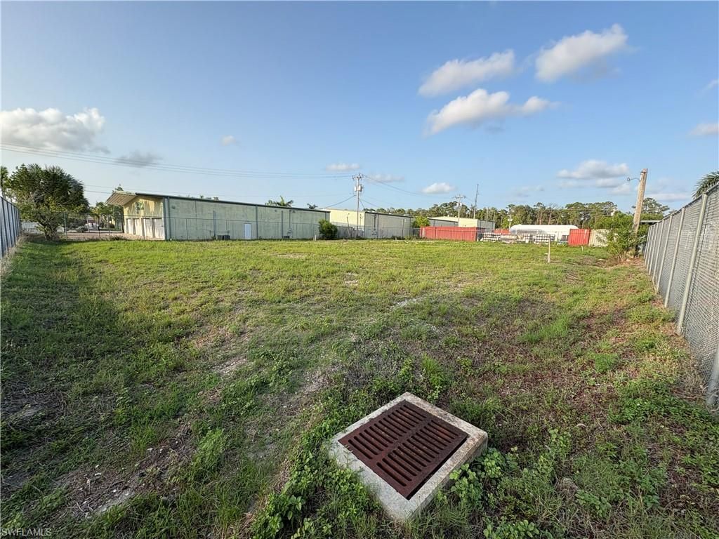 2513 NE 9th Ave, Cape Coral, FL 33909 Photo