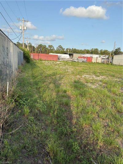 2513 NE 9th Ave, Cape Coral, FL 33909 Photo