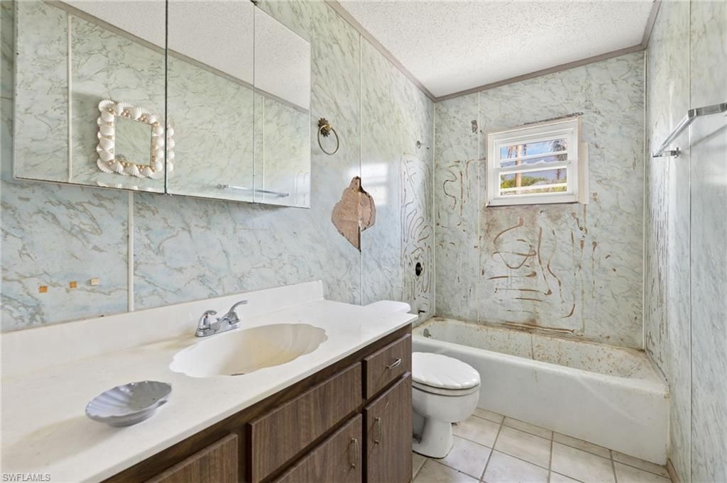 905 Fitzhugh St, Sanibel, FL 33957 Photo