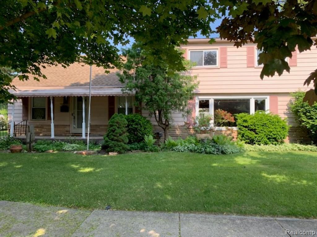 28511 Hillview Street, Roseville, MI 48066 Main Photo