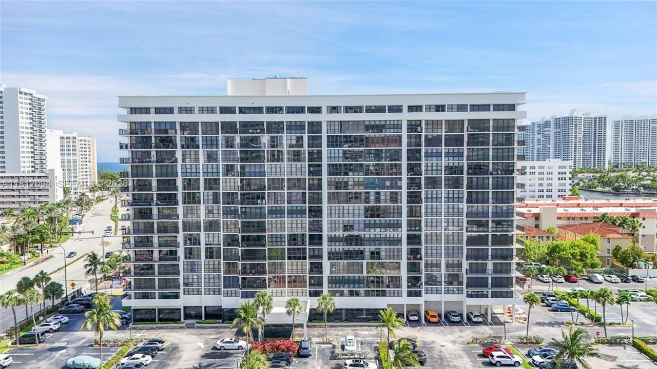 2049 S Ocean Dr, Unit 202, Hallandale Beach, FL 33009 Photo