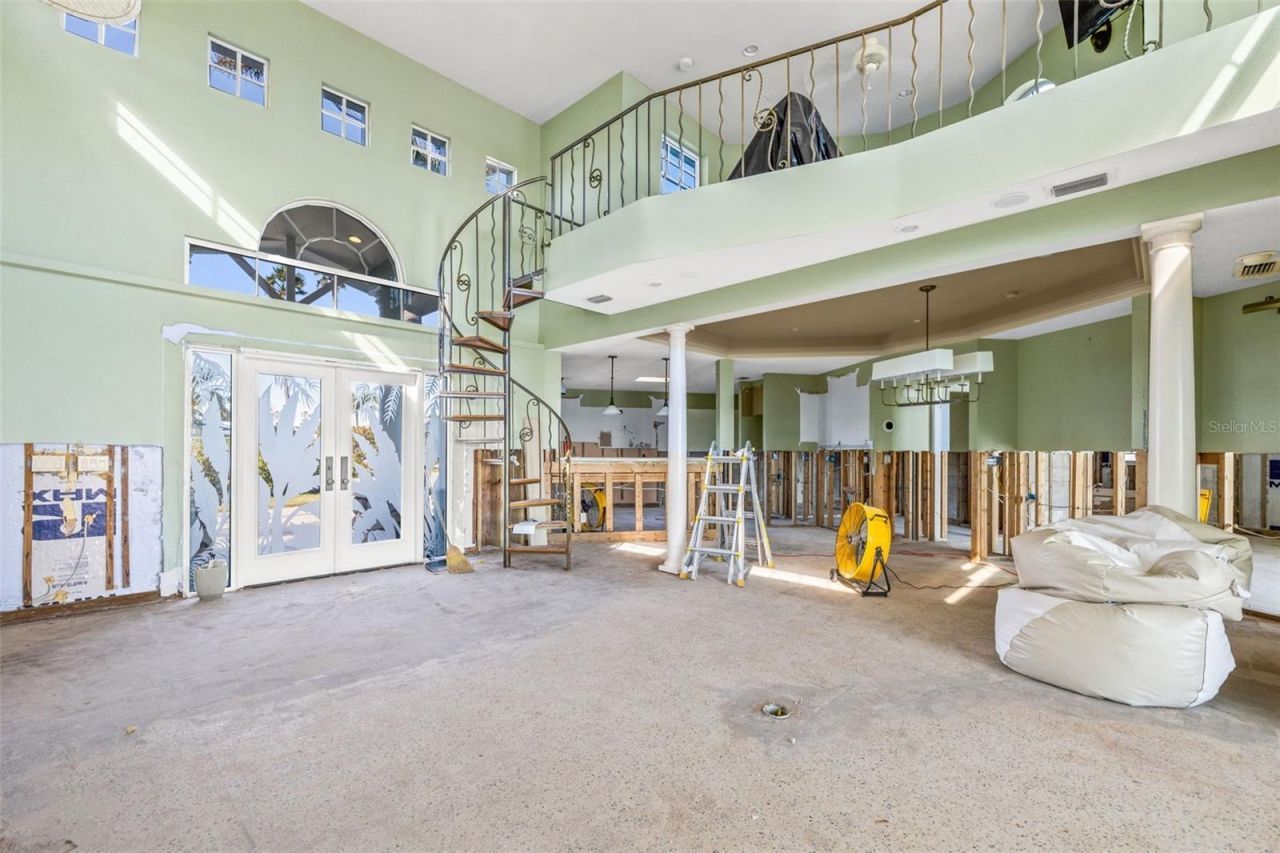 17077 Dolphin Drive, North Redington Beach, FL 33708 Photo