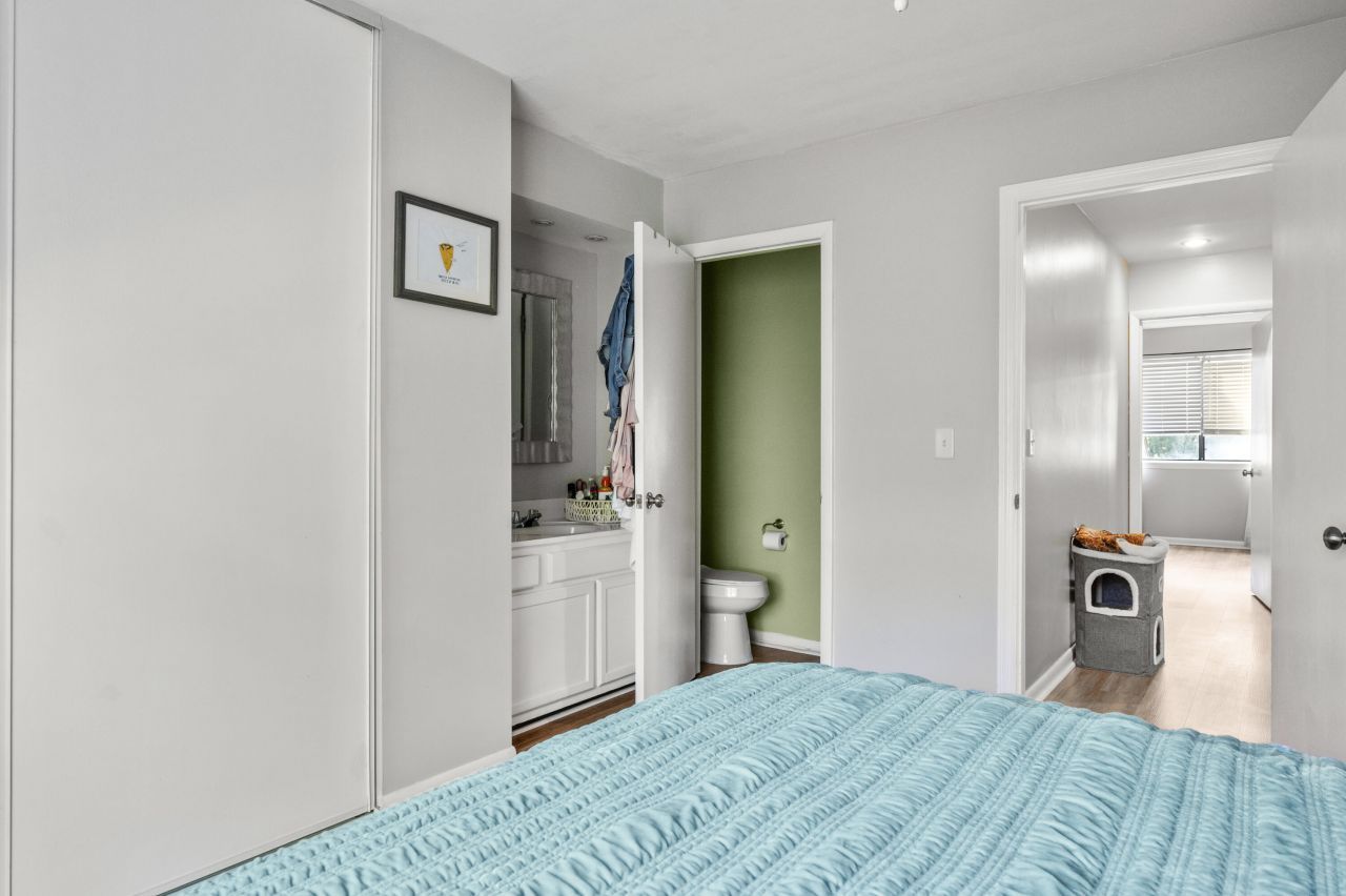 1530 Fort Johnson Road Photo 8