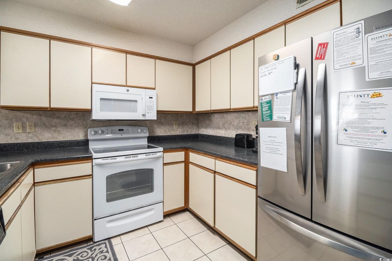 1425 S Ocean Blvd. Photo 9