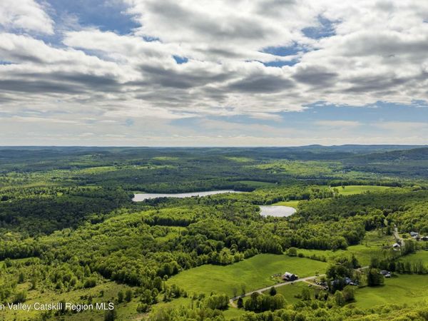 3 Red Rock Road, Wawarsing, NY 12489