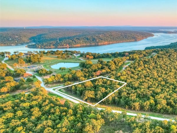 54 Patriot Pointe, Eufaula, OK 74432