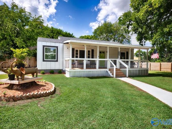 200 Delaware Circle NW, Huntsville, AL 35811