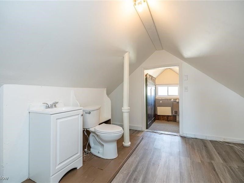 6306 Flowerdale Avenue, Cleveland, OH 44144 Photo 20