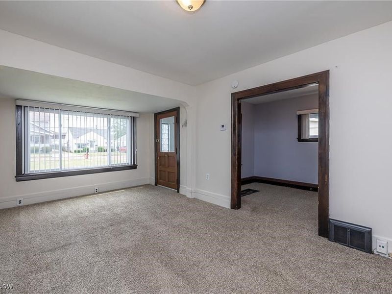 6306 Flowerdale Avenue, Cleveland, OH 44144 Photo 4