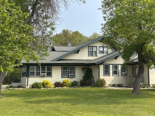 1601 4th Avenue W, International Falls, MN 56649