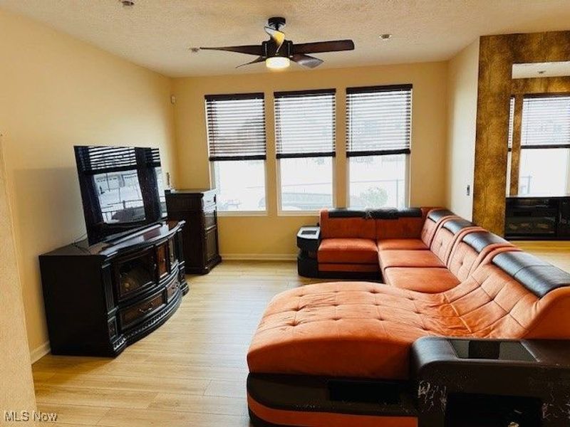 841 S Parkside Drive, Westlake, OH 44145 Photo 12