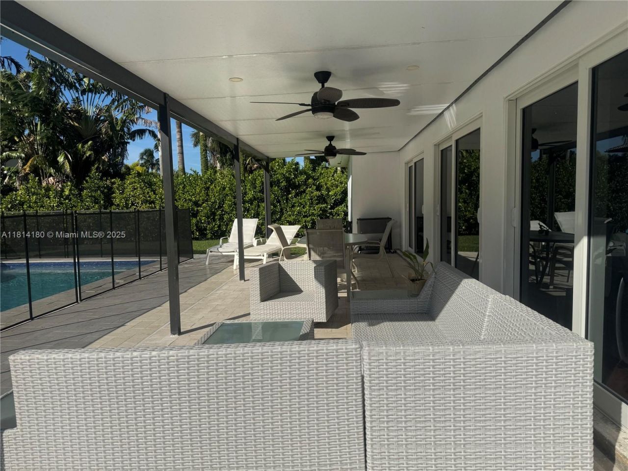 220 NW 130th Ave, Miami, FL 33182 Photo