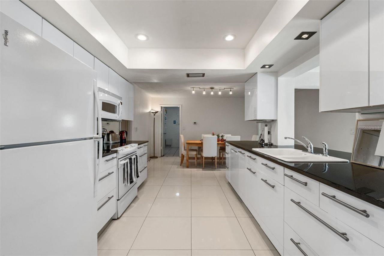 139 Adair Avenue, Sarasota, FL 34243 Photo