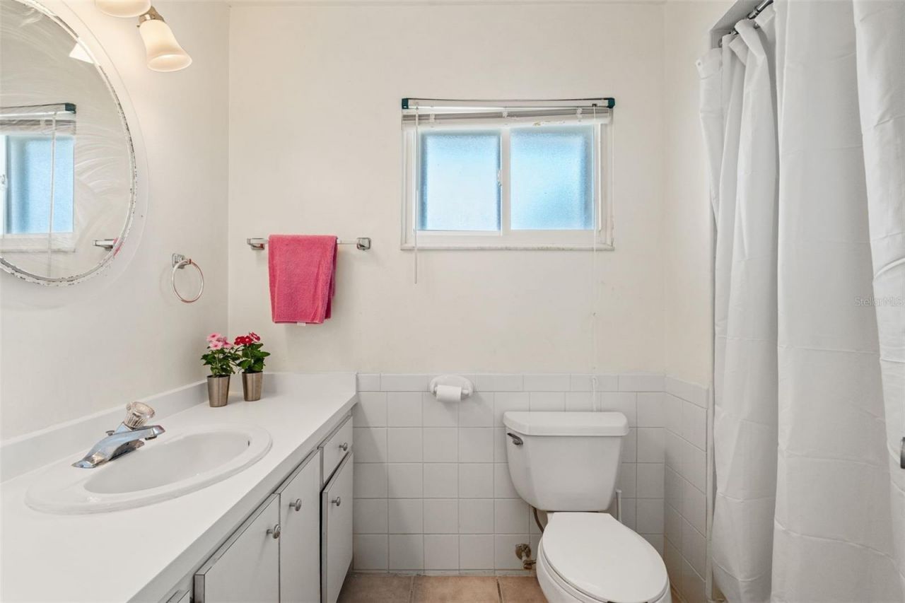 139 Adair Avenue, Sarasota, FL 34243 Photo