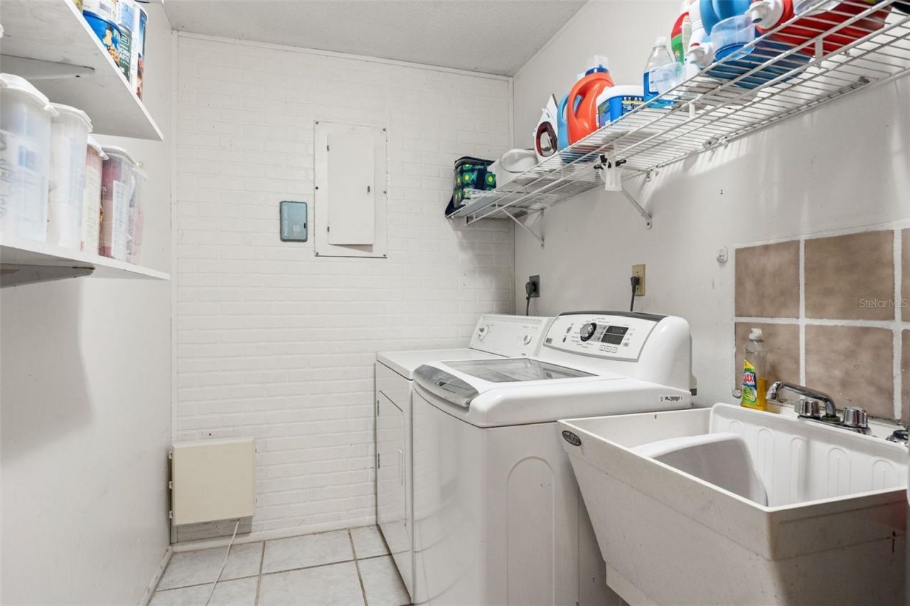 139 Adair Avenue, Sarasota, FL 34243 Photo