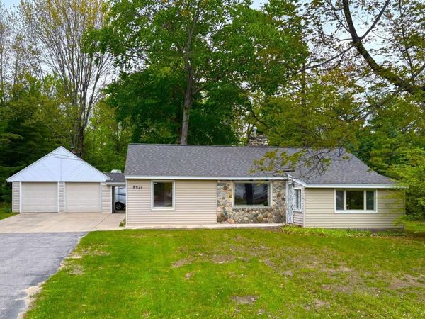 8921 US-31, Grawn, MI 49637