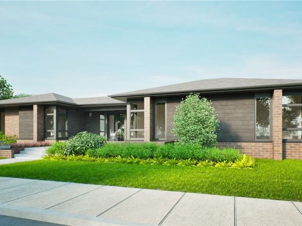 5810 S 65th Place, Rogers, AR 72758