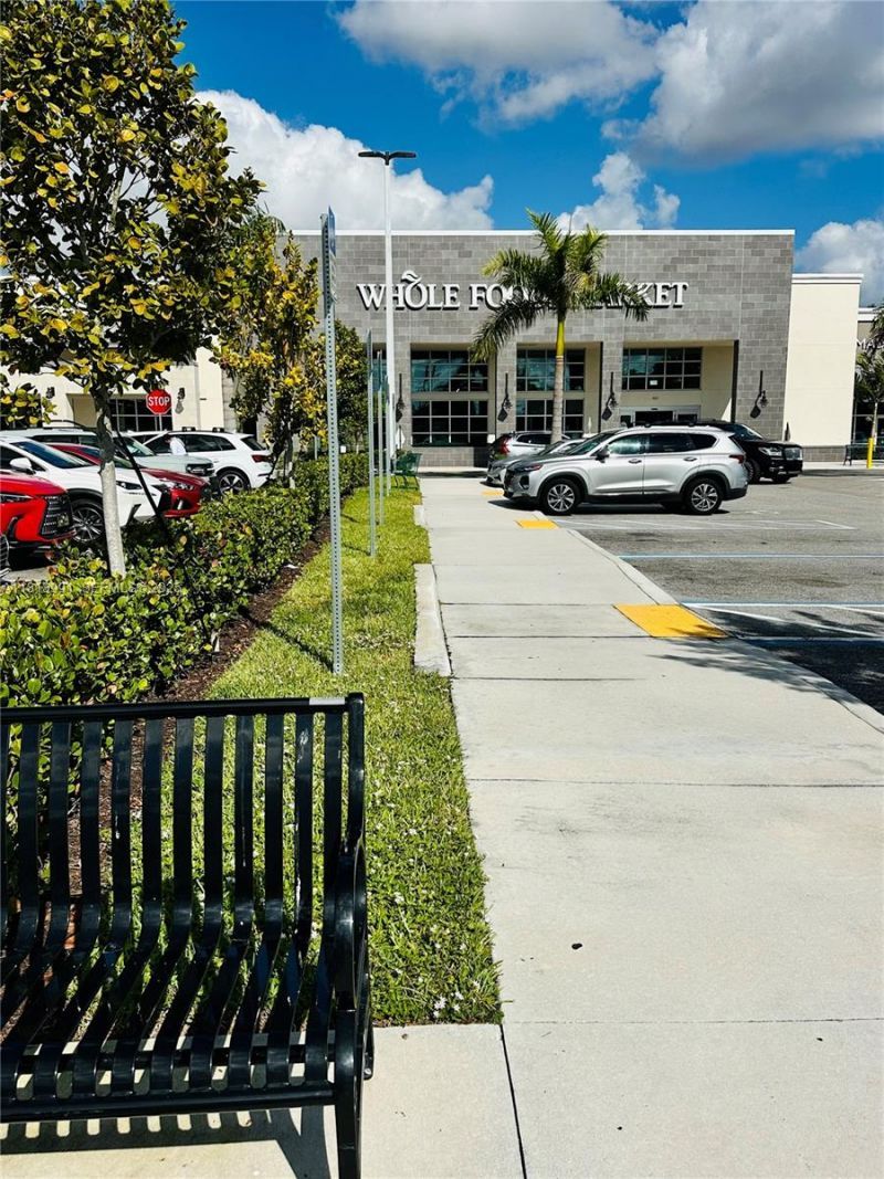 9965 Pineapple Tree Dr, Unit 203, Boynton Beach, FL 33436 Photo