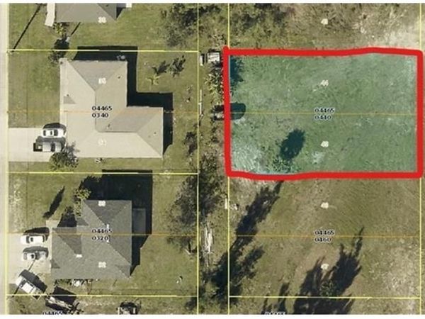 1010 SW 15th PL, CAPE CORAL, FL 33991
