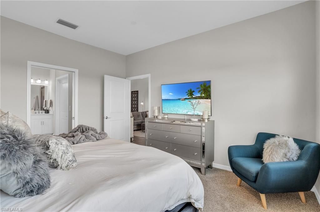 11841 Venetian Lagoon Dr, Unit 204, Fort Myers, FL 33913 Photo