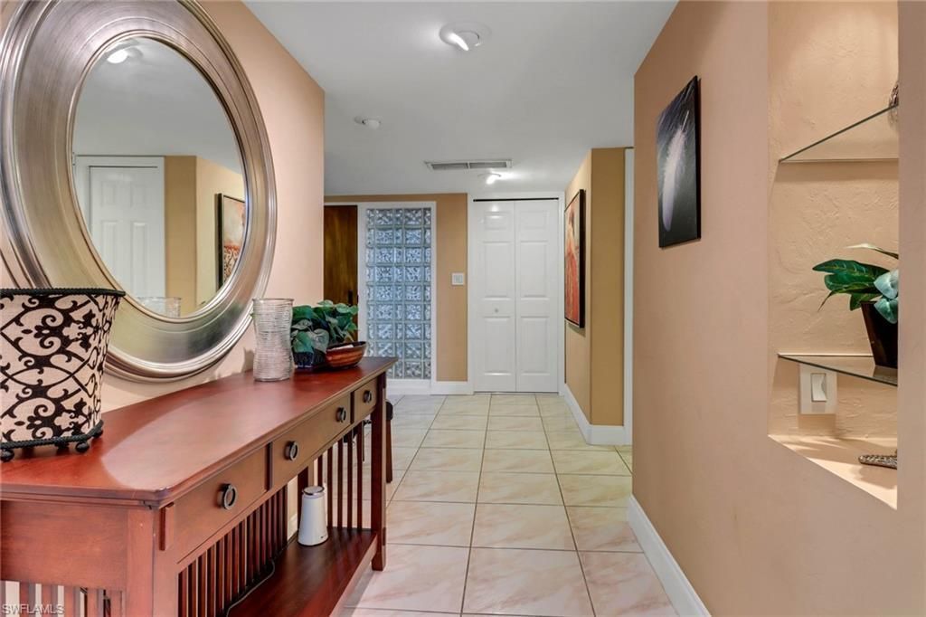 5260 S Landings Dr, Unit 501, Fort Myers, FL 33919 Photo
