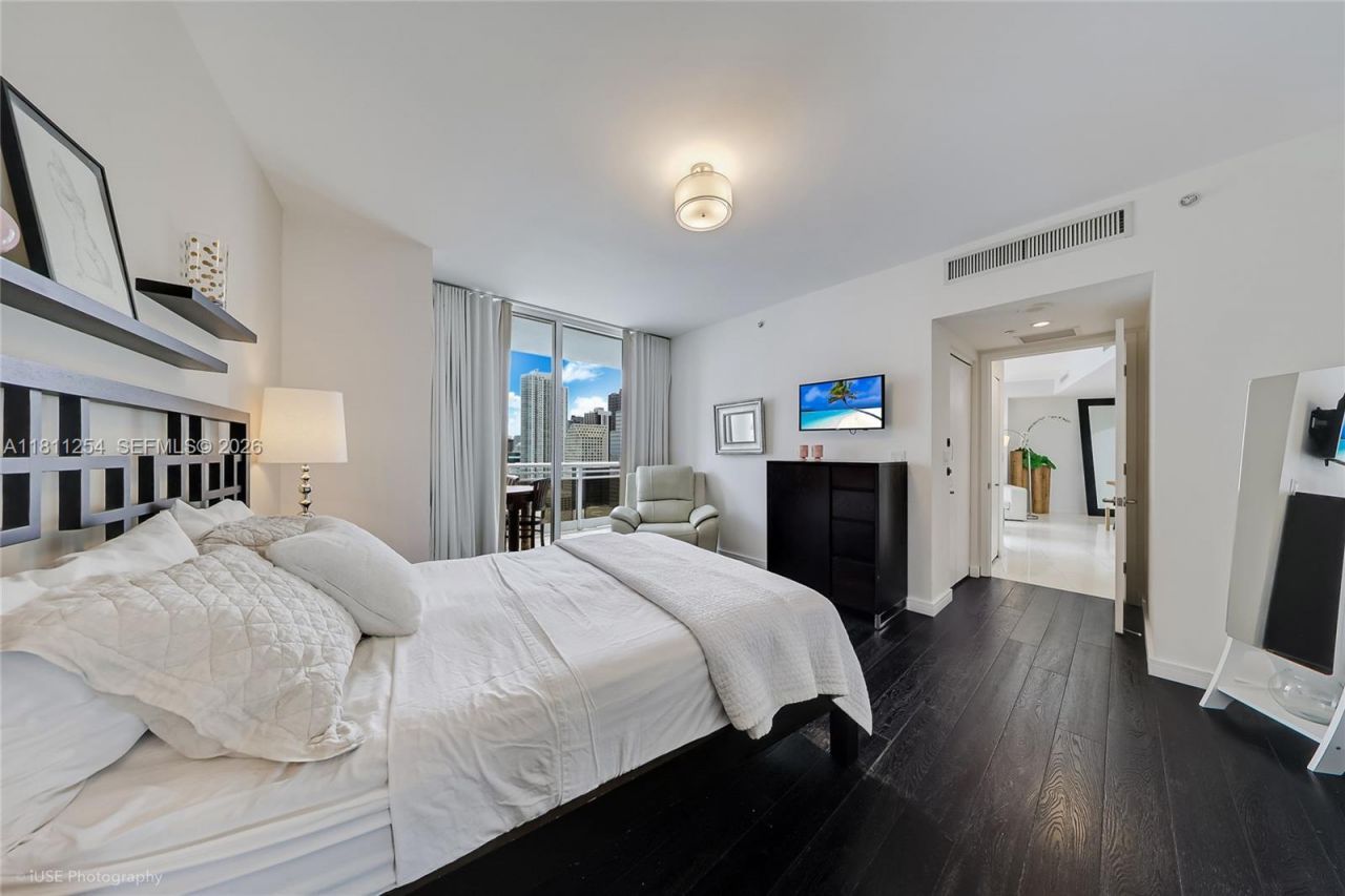 901 Brickell Key Blvd, Unit 2701, Miami, FL 33131 Photo