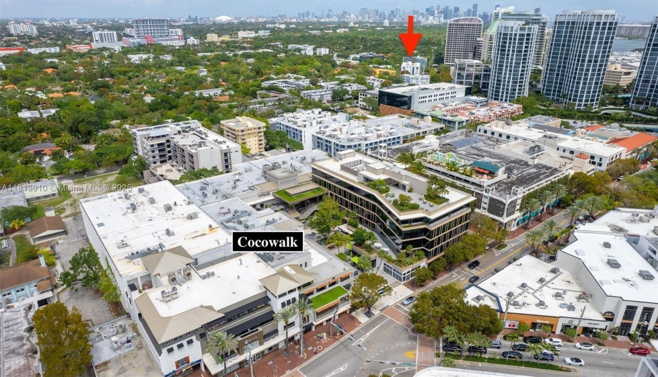 2715 Tigertail Ave, Unit 102, Miami, FL 33133 Photo