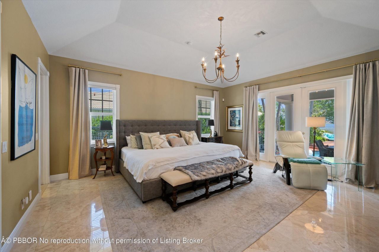 2 Firestone Circle, West Palm Beach, FL 33401 Photo