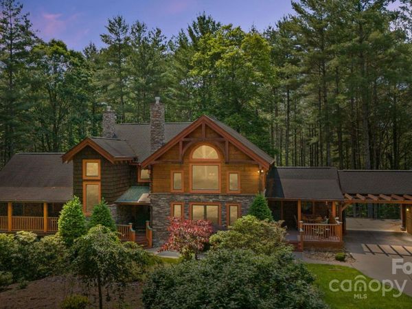 5626 Rocky Falls Lane, Lenoir, NC 28645