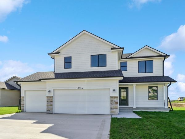 2516 NW Linwood Court, Ankeny, IA 50023