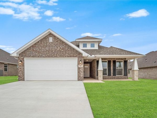 1060 Ari Avenue, Centerton, AR 72719