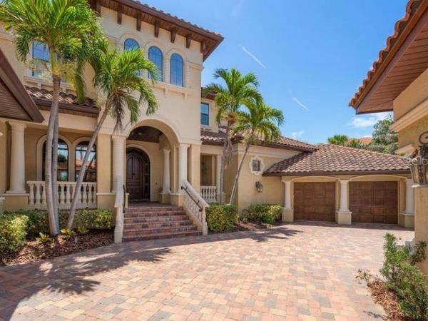 841 PONCE DE LEON DRIVE, ST PETERSBURG, FL 33715