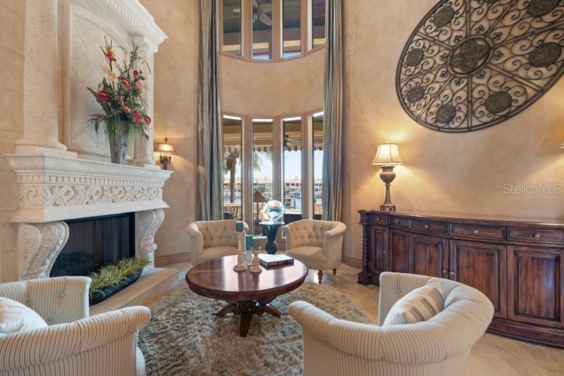 841 Ponce De Leon Drive, Saint Petersburg, FL 33715 Photo