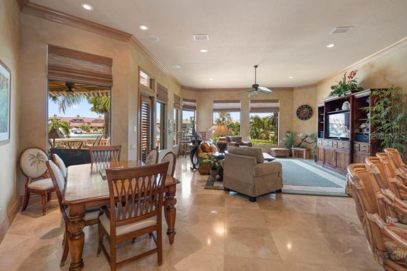 841 Ponce De Leon Drive, Saint Petersburg, FL 33715 Photo