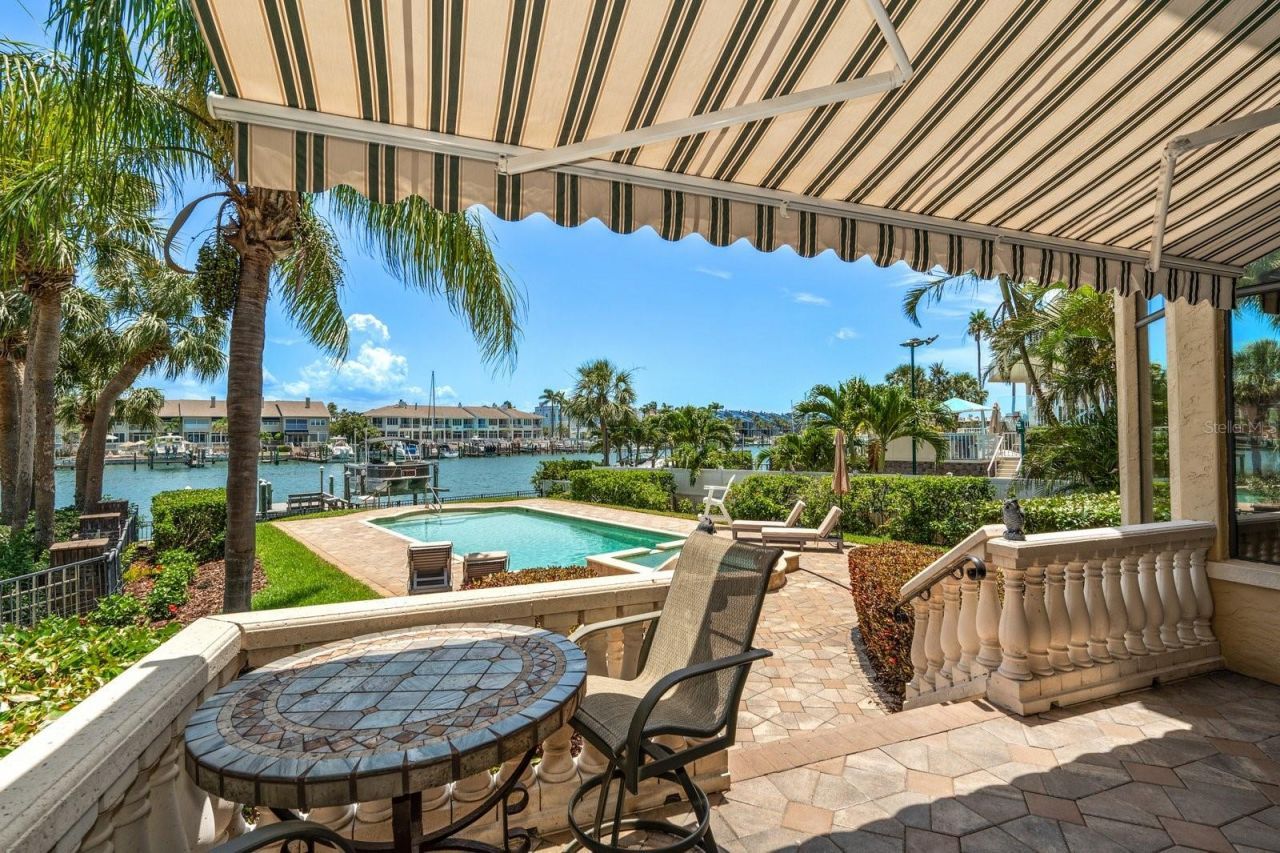 841 Ponce De Leon Drive, Saint Petersburg, FL 33715 Photo