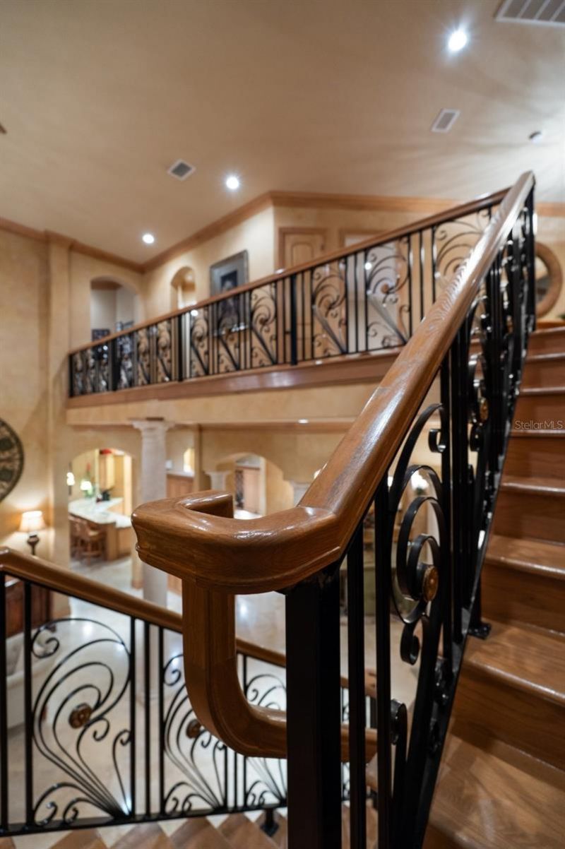 841 Ponce De Leon Drive, Saint Petersburg, FL 33715 Photo