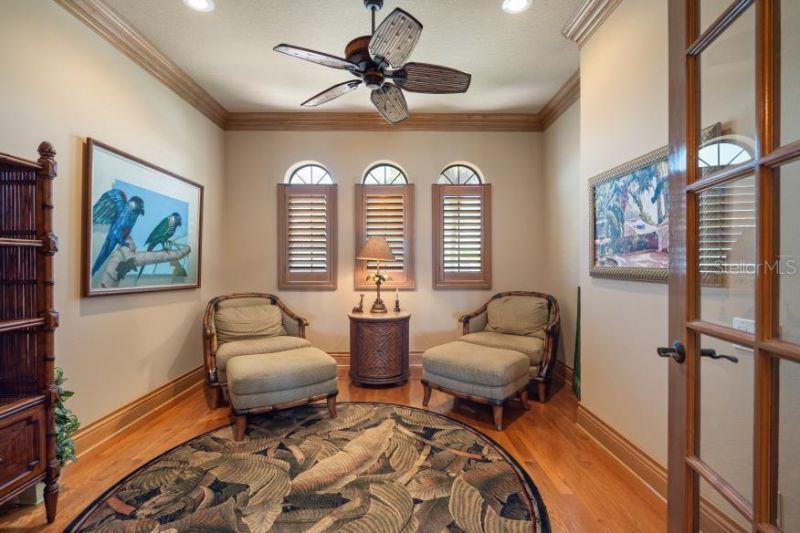 841 Ponce De Leon Drive, Saint Petersburg, FL 33715 Photo