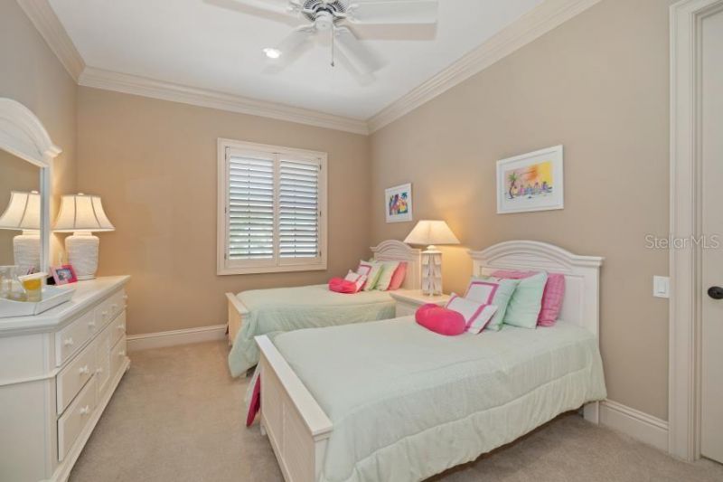 841 Ponce De Leon Drive, Saint Petersburg, FL 33715 Photo