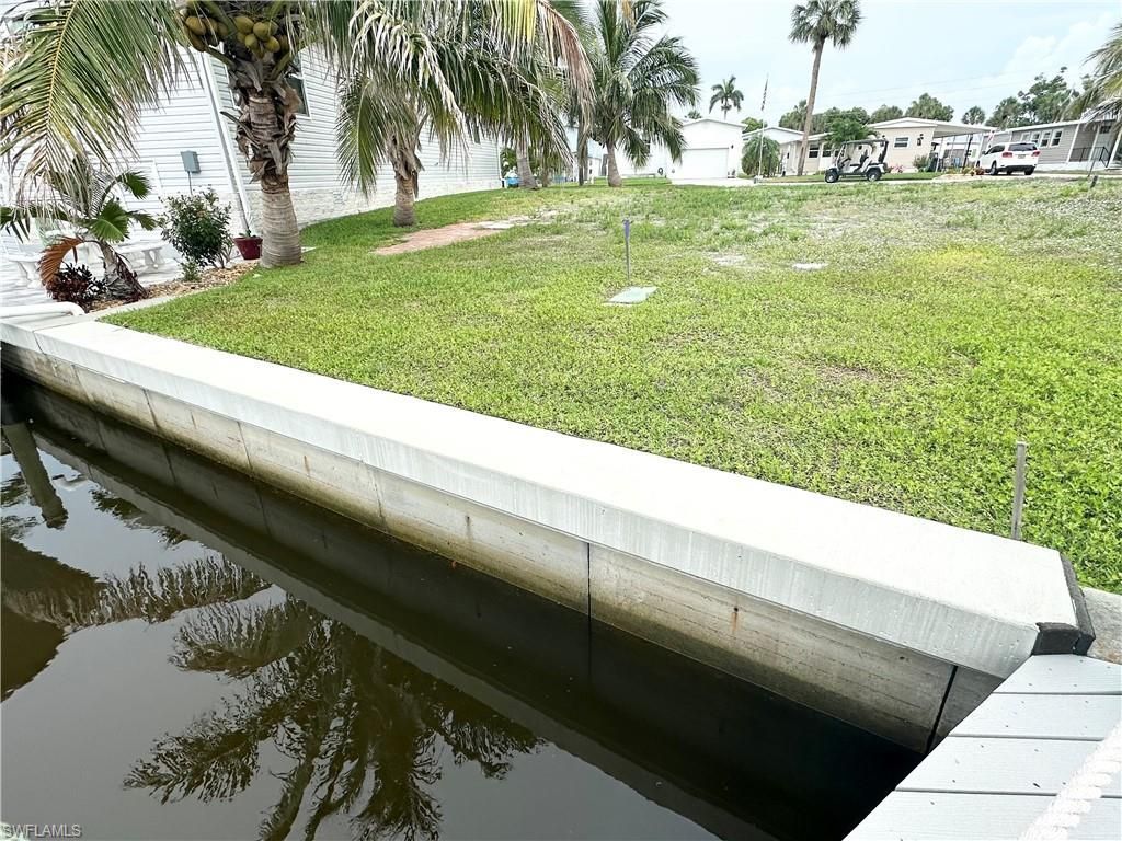 11271 Azalea Ln, Fort Myers Beach, FL 33931 Photo